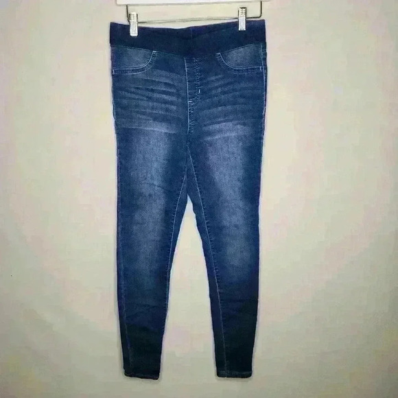 Jean and leggings bundle juniors medium (7-9) - Picture 2 of 7